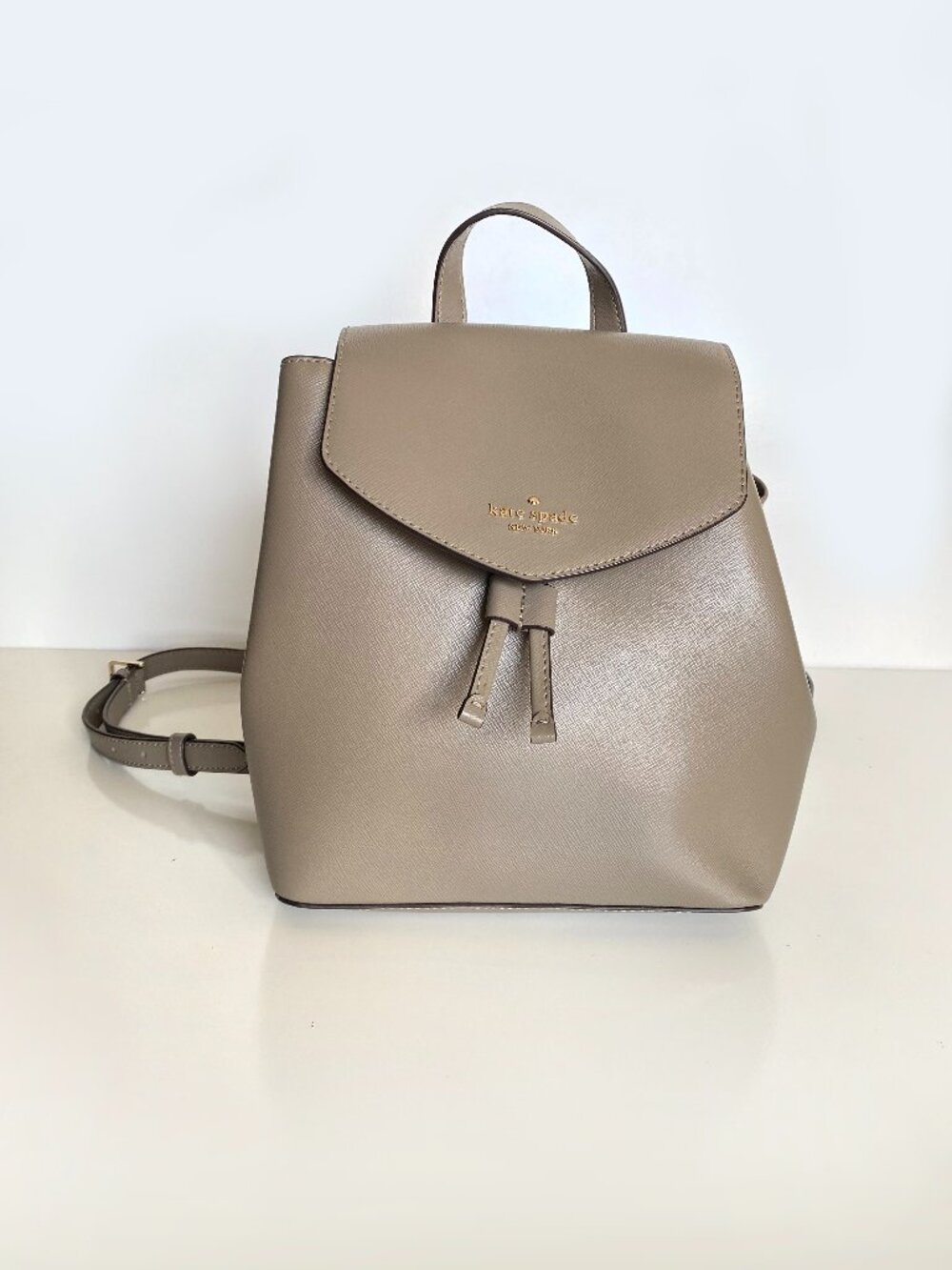 Kate Spade New York Lizzie Medium Flap Backpack Saffiano Leather